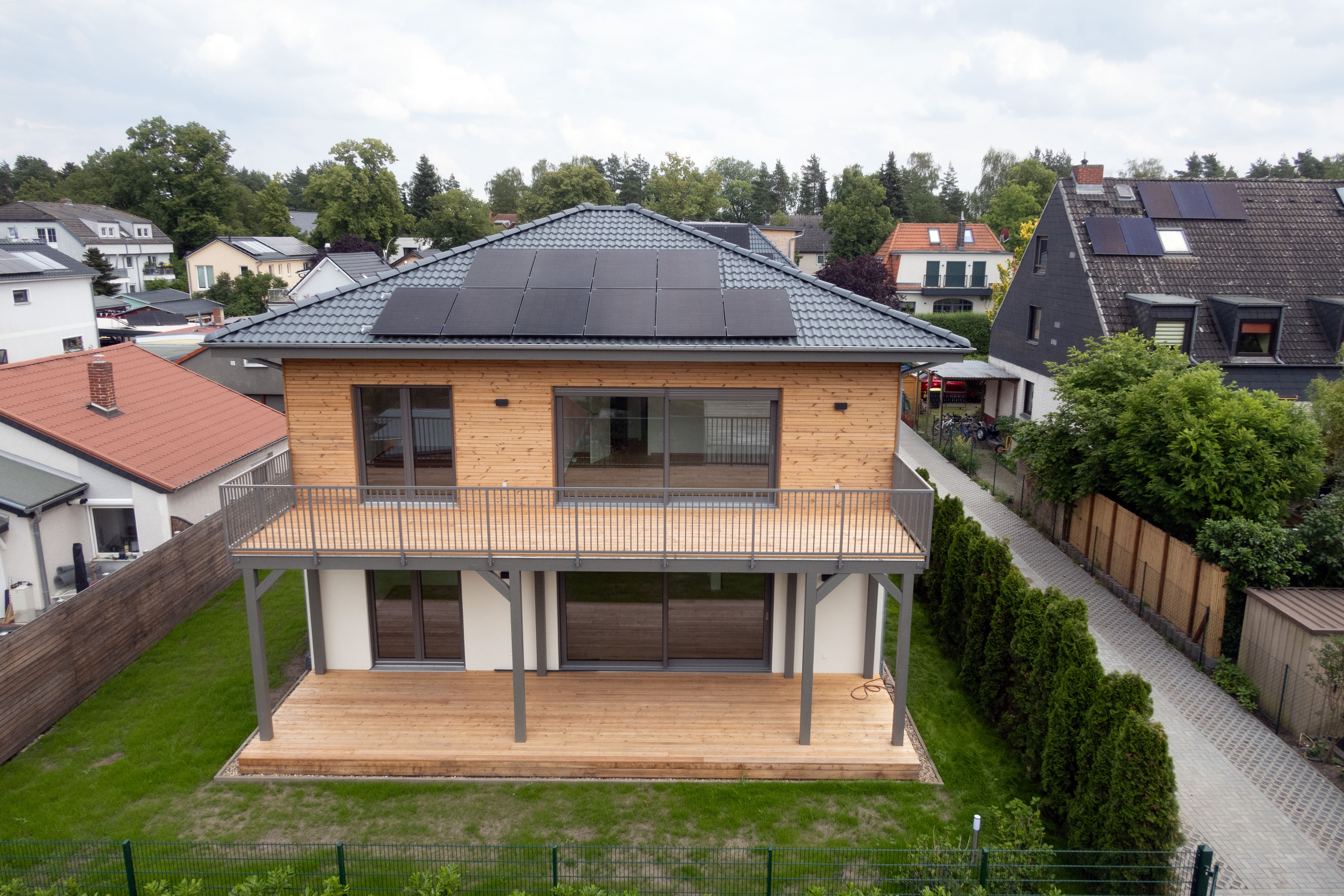 Einfamilienhaus aus Holz bauen – modernes Landhaus Heiligensee 188m², Fertighaus Brandenburg